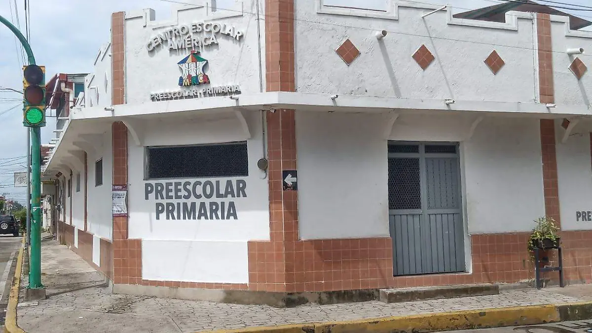 escuela particular2