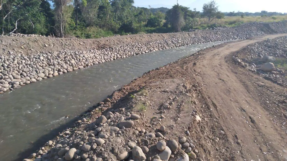 puente contrucciones obras