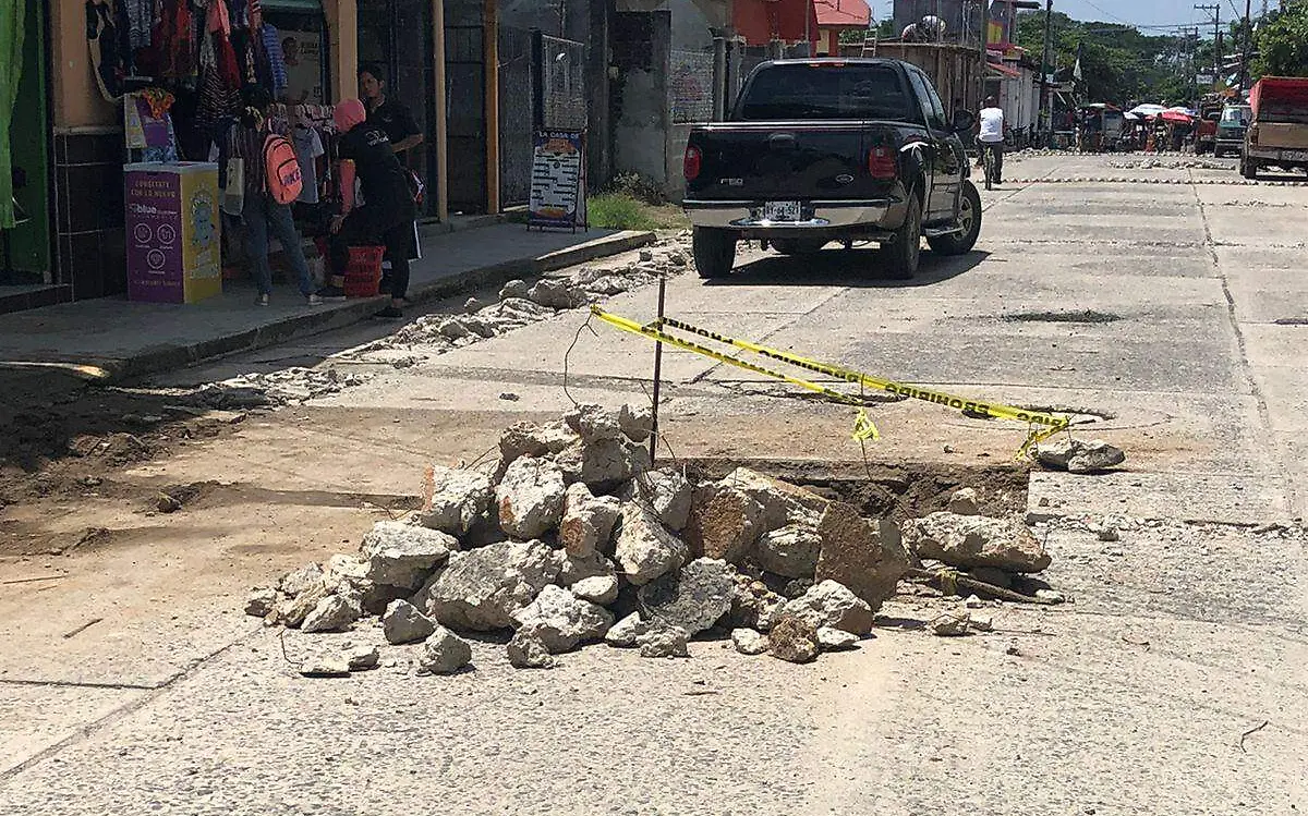 destruyen calles 1