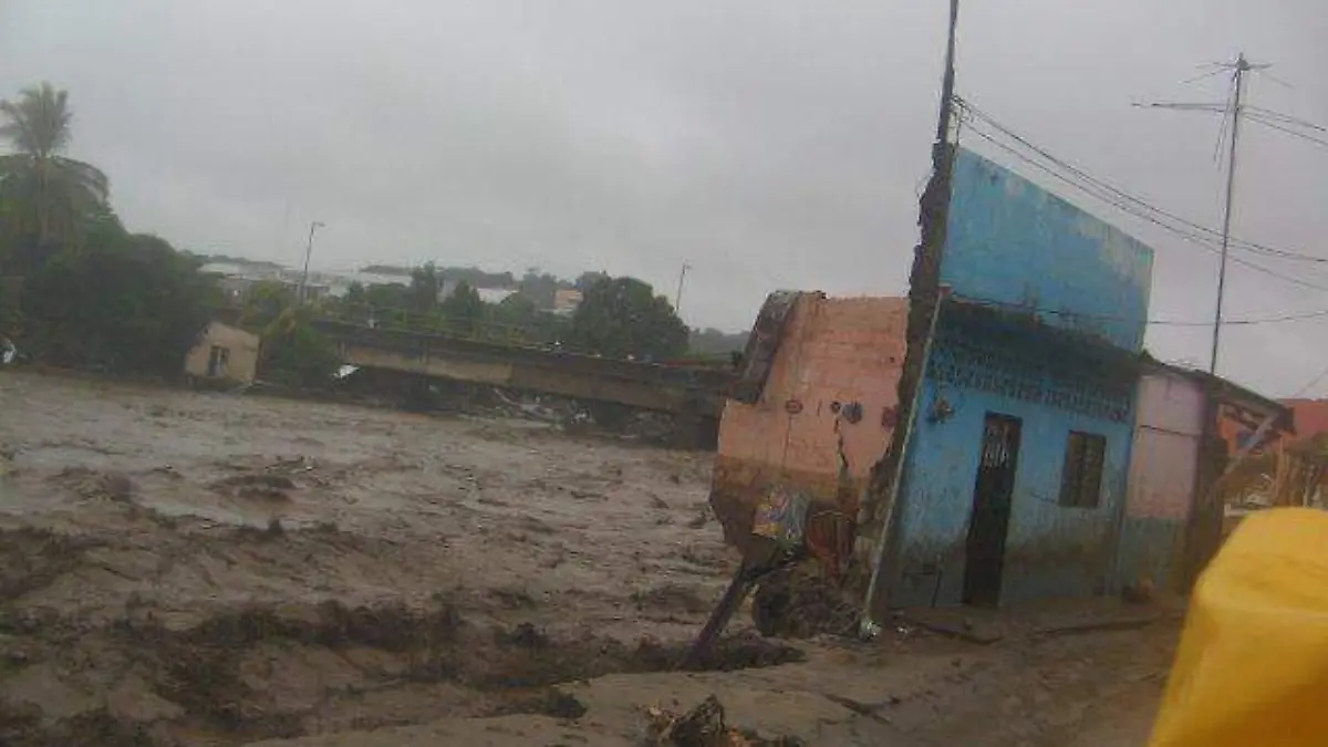 COL LAS AMERICAS (2)