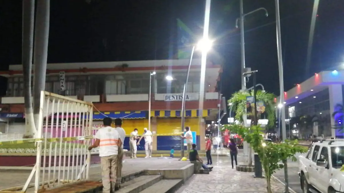Acordonan parques