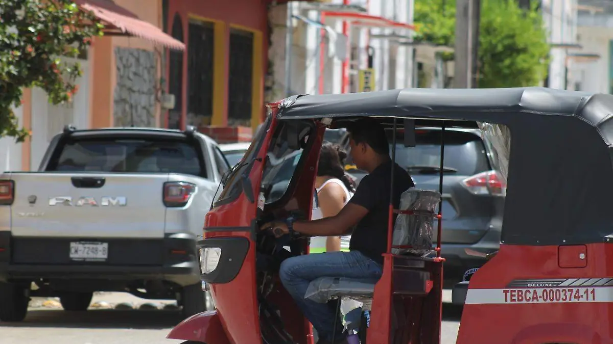 Mototaxis