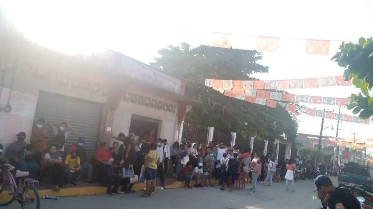 WhatsApp Image 2021-12-13 at 9.12.17 AM