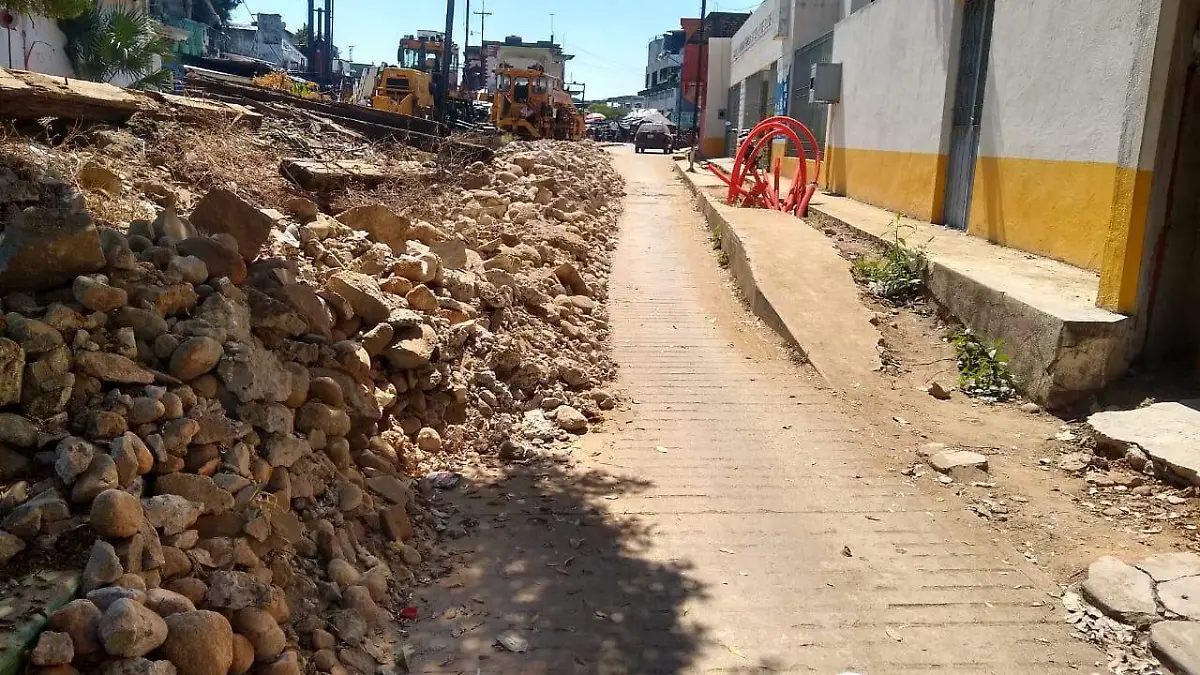 escombros calles retiren