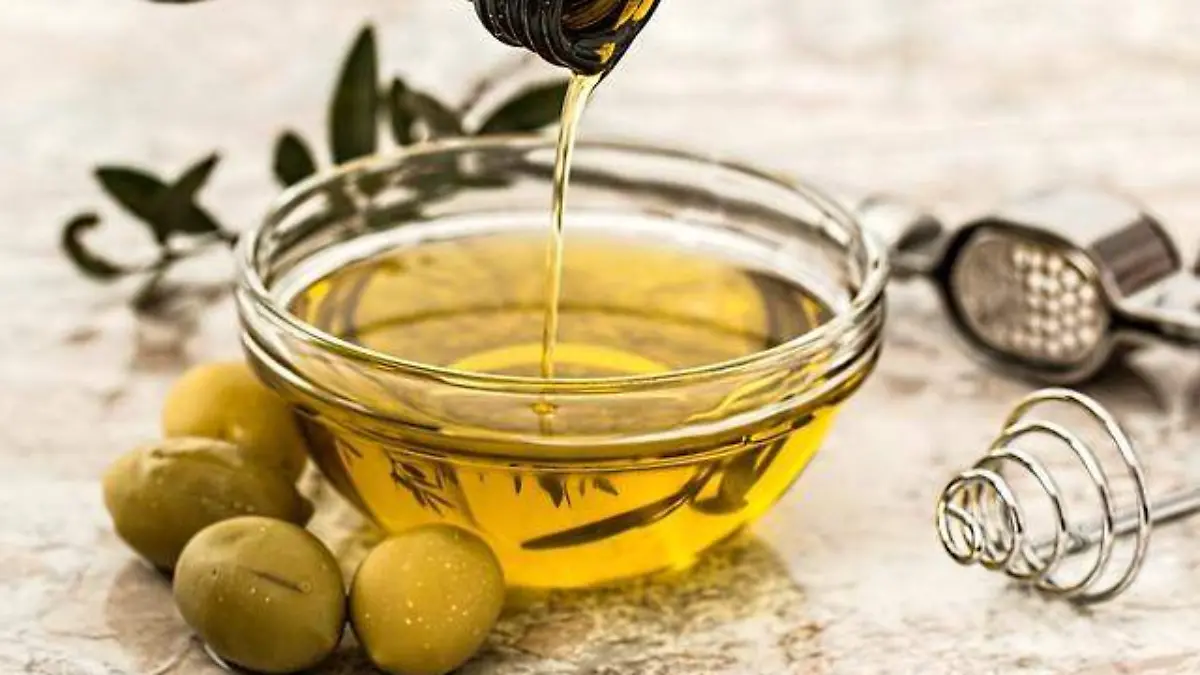 olive-oil-968657_640