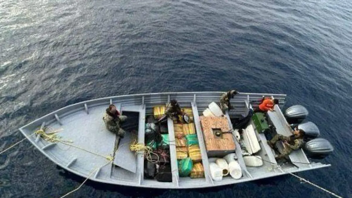 Secretaría de Marina detección de embarcacion