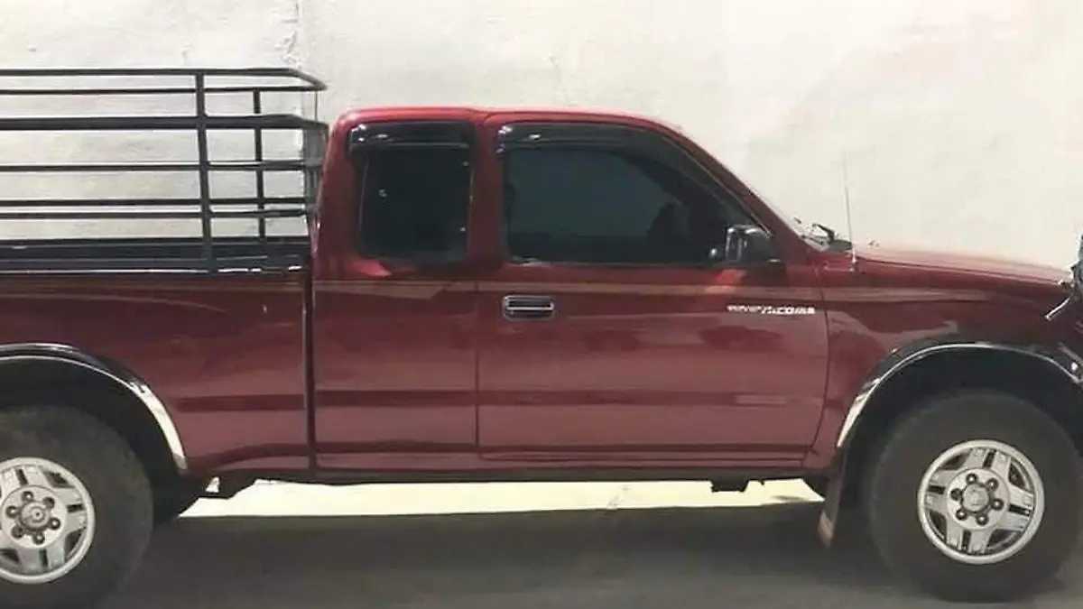 Carro de los narcomenudistas