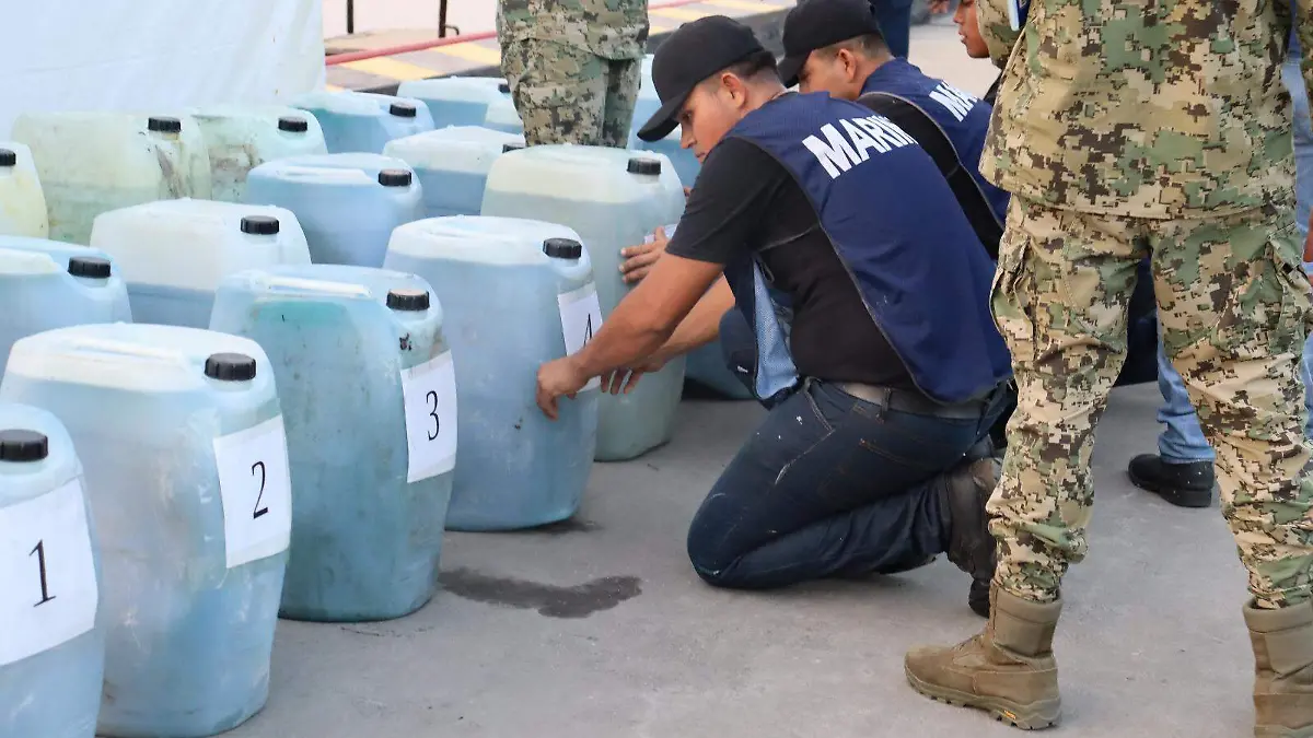 Marina decomiso de carburo