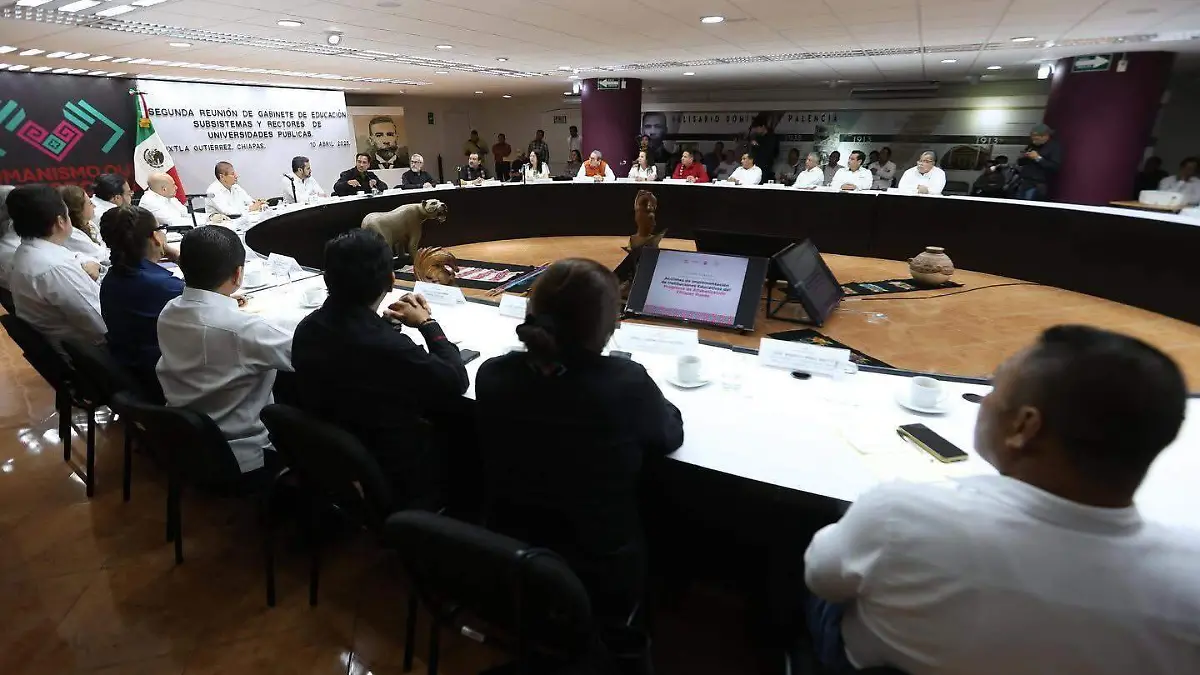 reunión de educación Chiapas