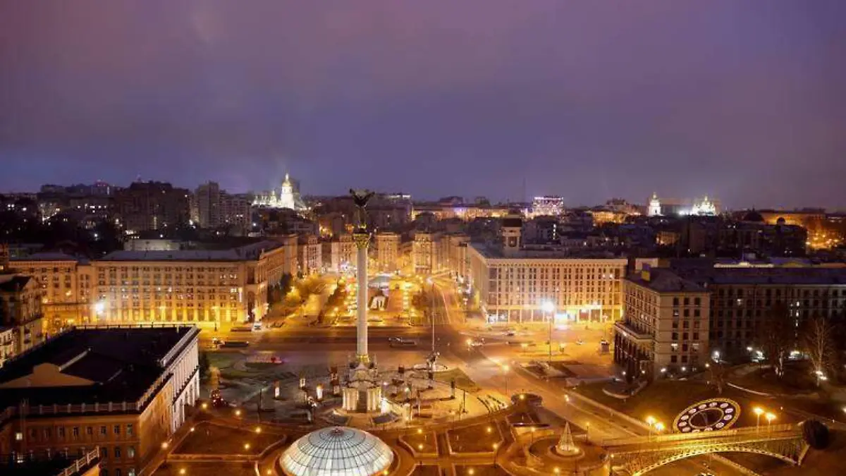 Activa Embajada protección de familias mexicanas en Kiev
