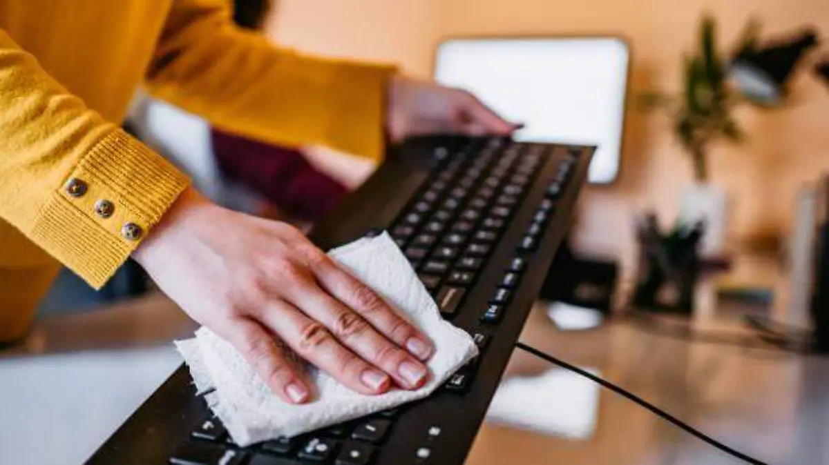 teclado sucio 
