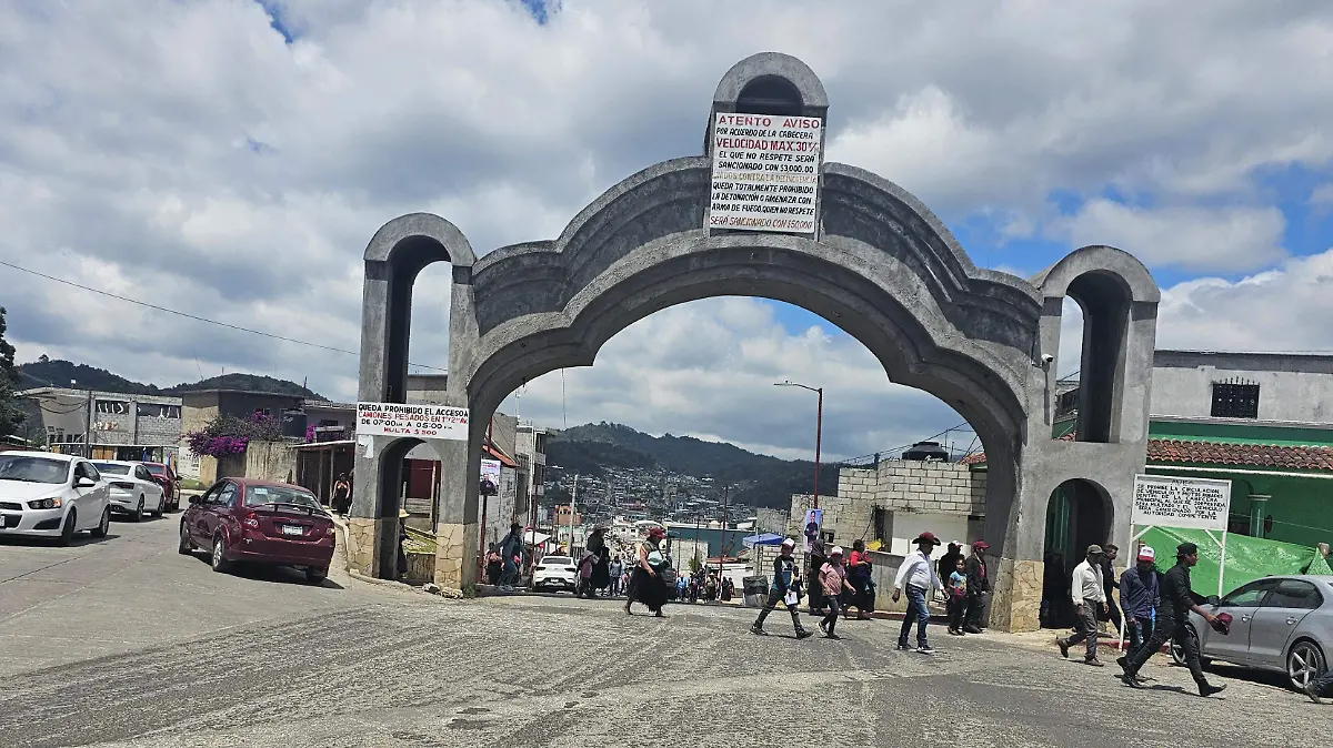 CHAMULA ARCO 1