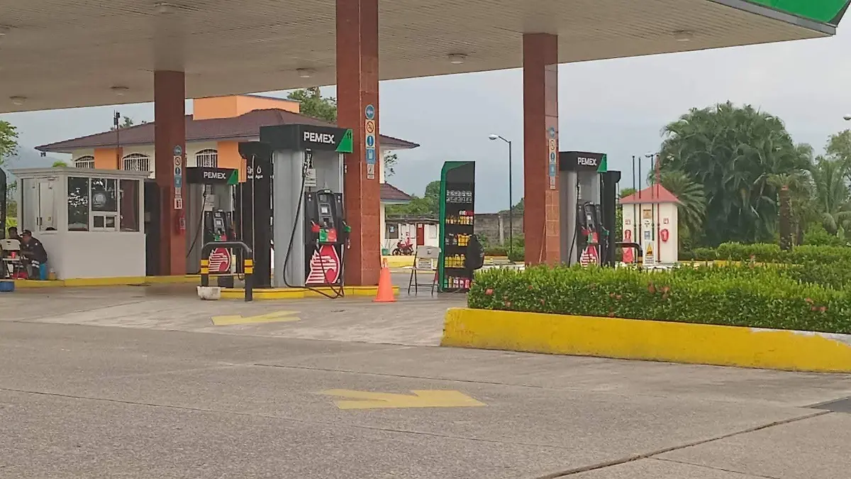 gasolinera cerrada