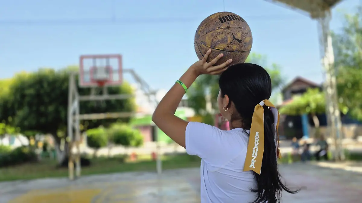 Aranza Sofía Hernández Sánchez, convocada a la Selección Nacional FMB en categoría Pasarela femenil 3