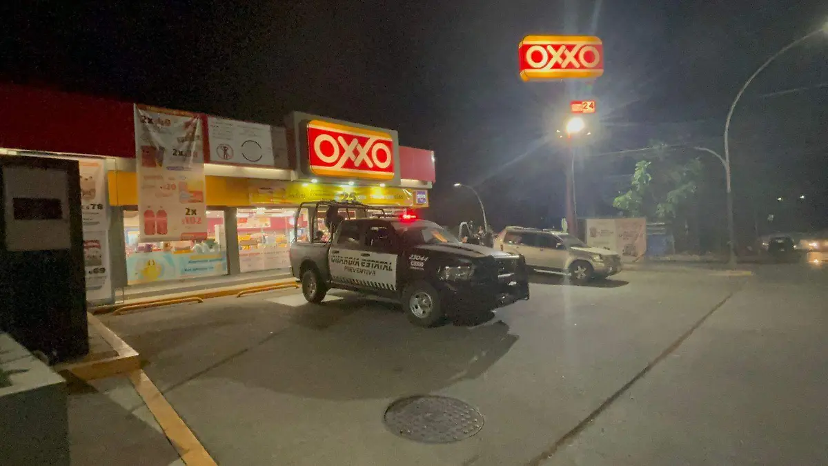 patrulla oxxo