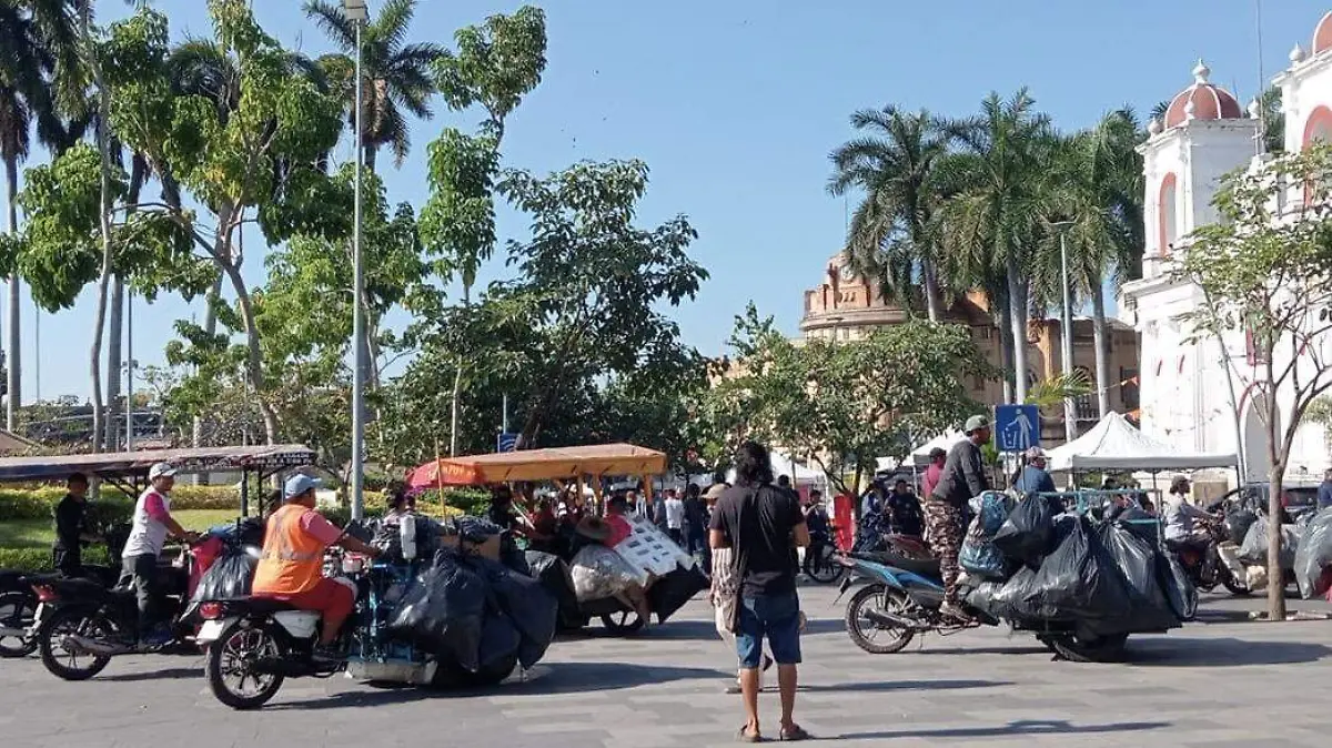 0eae600d-5edc-491e-8b12-76b02ac32bac