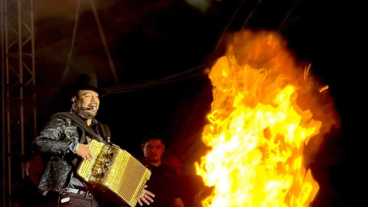 e8631f8c-0ec7-4b97-a5f7-a2cb148db271