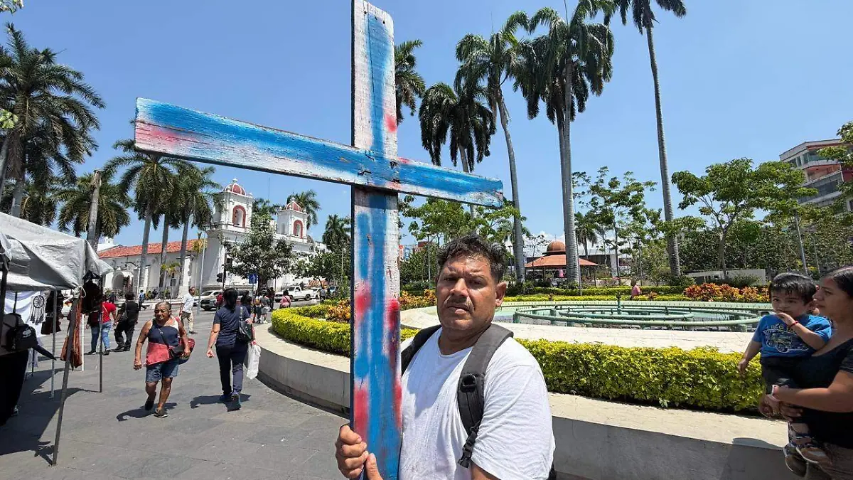 12f6a5eb-8924-4373-ab51-9816ee6fefb0