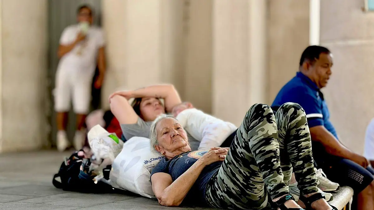 93f3b072-50e1-41a2-876d-7a305043ada7