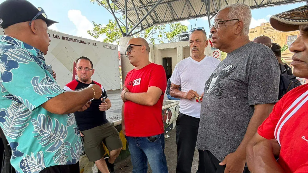 a56af89f-a808-4e11-a65f-f0d87aba2fbd