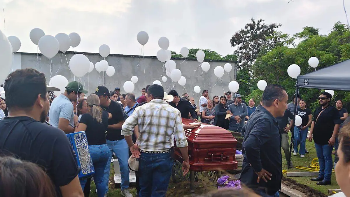 WhatsApp Image 2026-04-18 at 3.49.05 PM