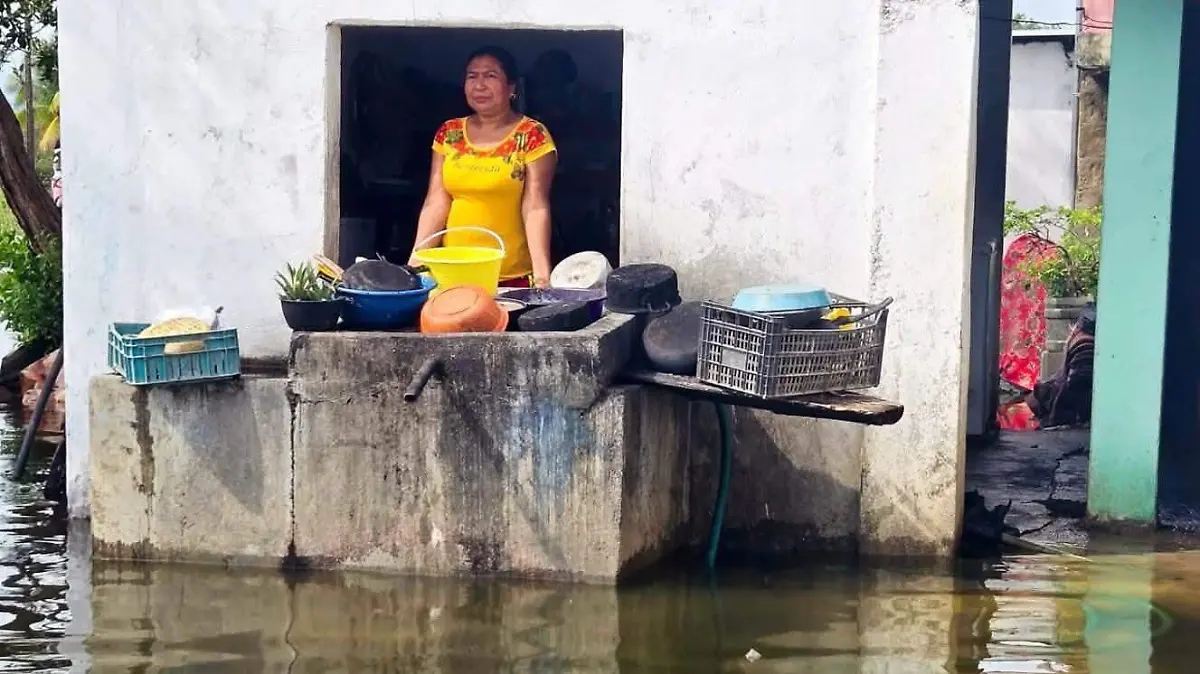 Bajo el agua comunidad en Tonalá 1