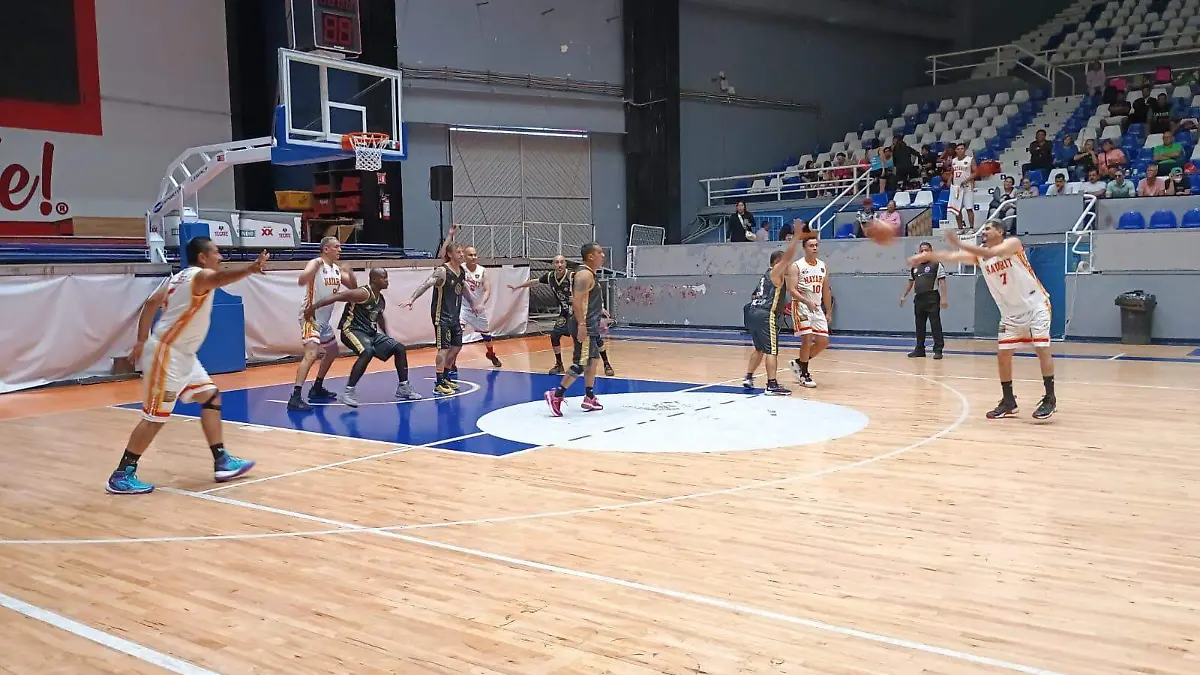 Maxibaloncesto 3
