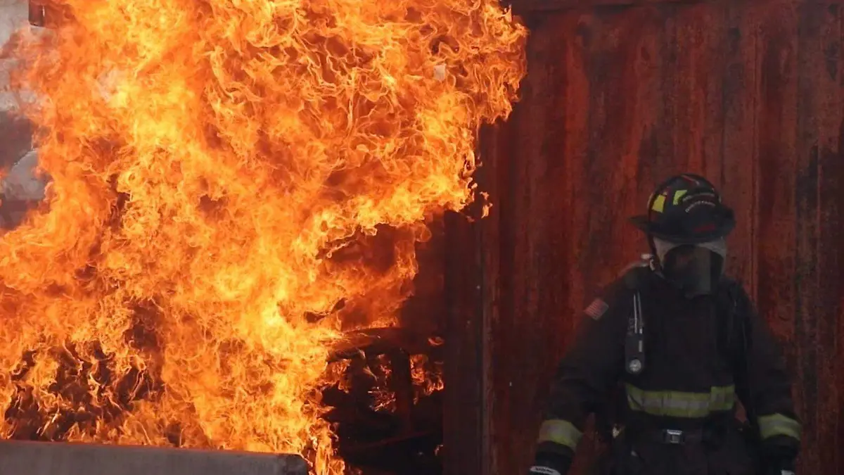 6_Bomberos : Gerardo Tavarez