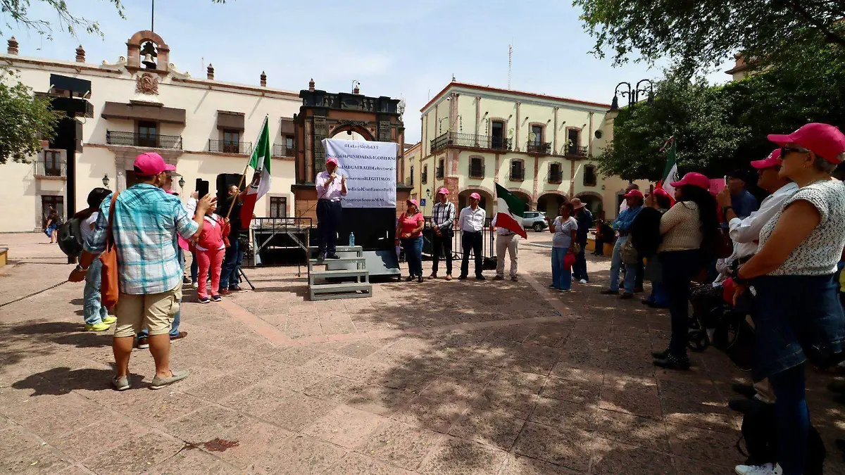 Marea Rosa 1