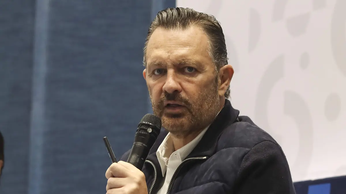 1A MAURICIO KURI