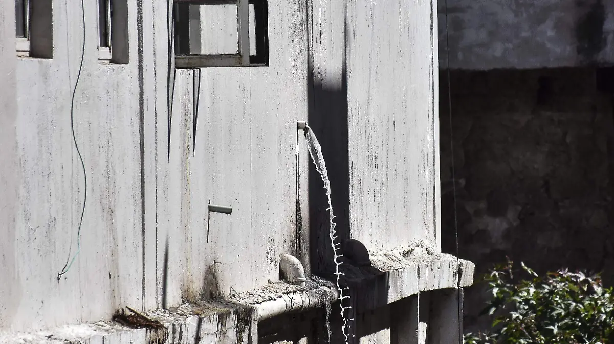 240222_FILTRAN EL AGUA HACIA EL RIO_DELEGACION DE HERCULES_MC_3