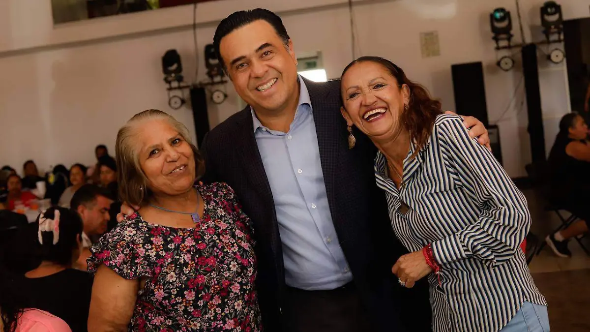 ENTRE LOS