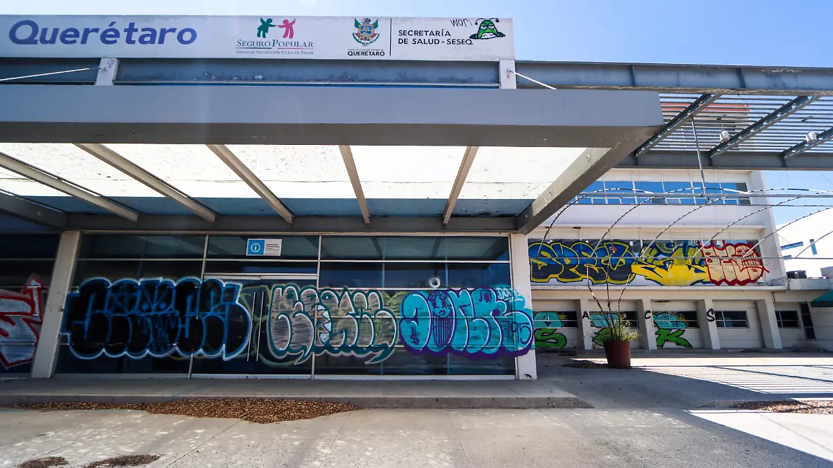 240930_ANTIGUO HOSPITAL GENERAL VANDALIZADO_IS-7