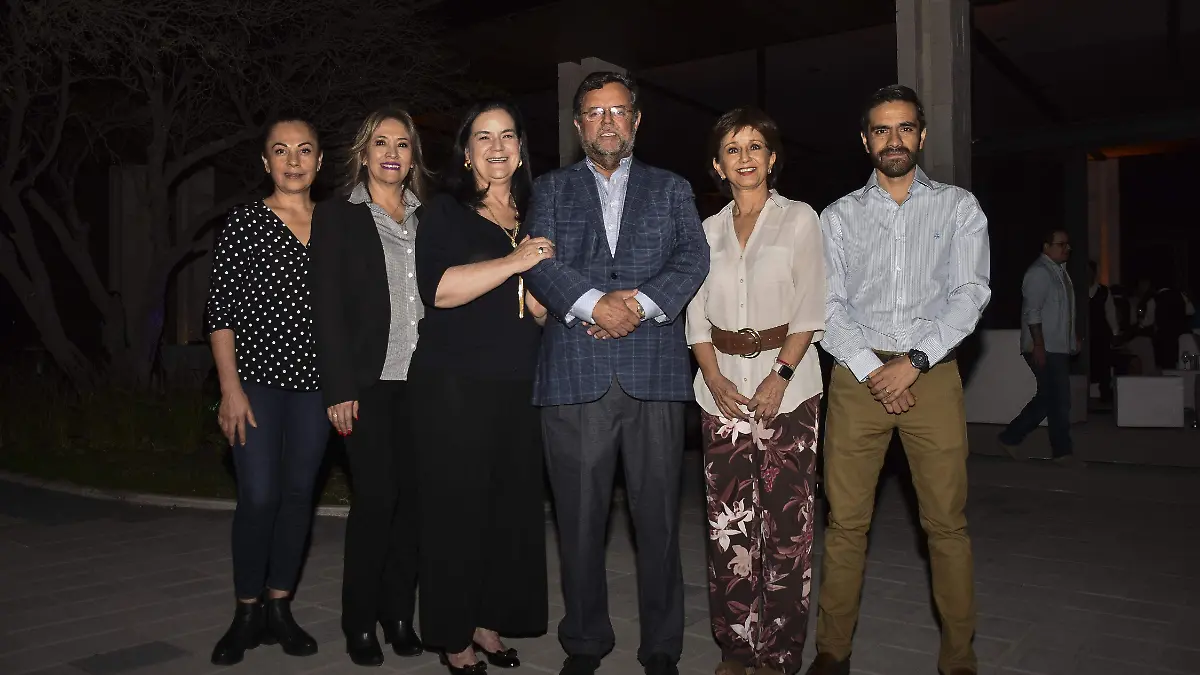 María Elena Lugo, Angelica Moreno Sánchez, Lucero de García, Luis Alfonso García, Gilda García Alcocer y José Lecona García