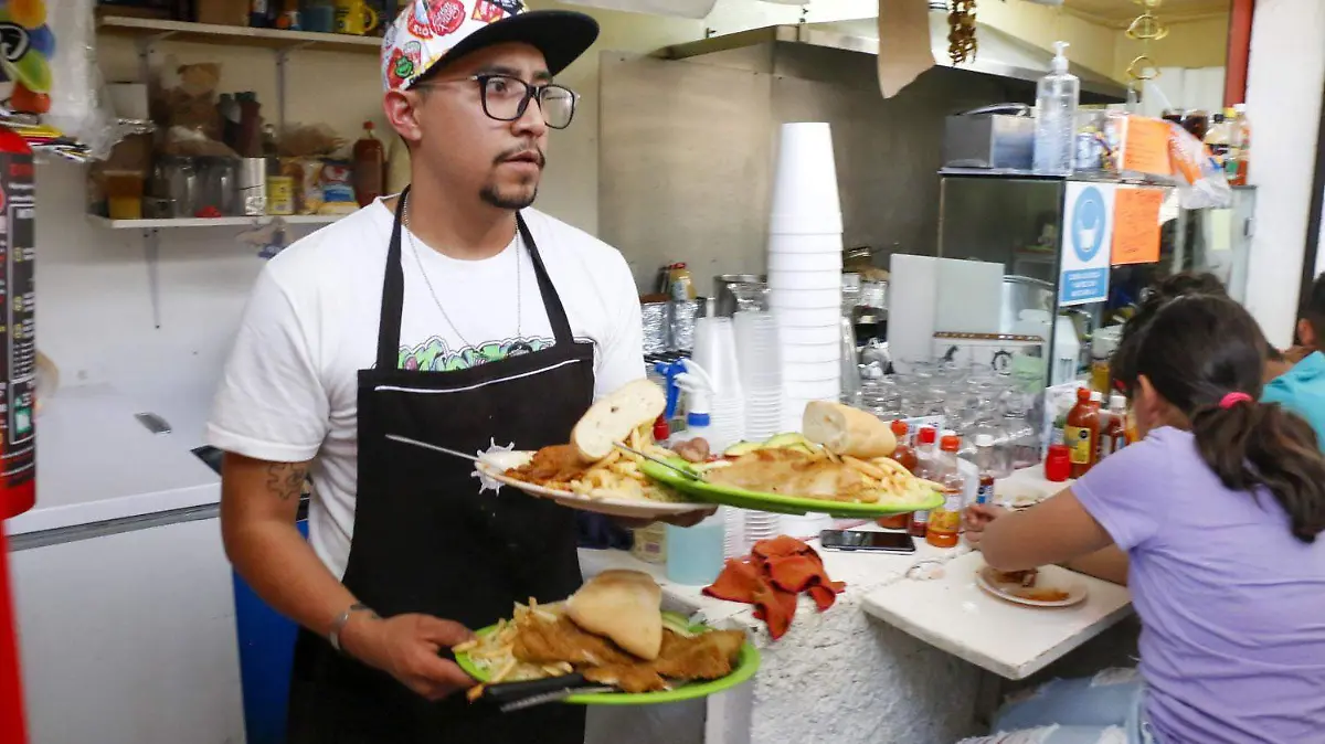 240215_MARISCOS MIGUE Y DANI_HA