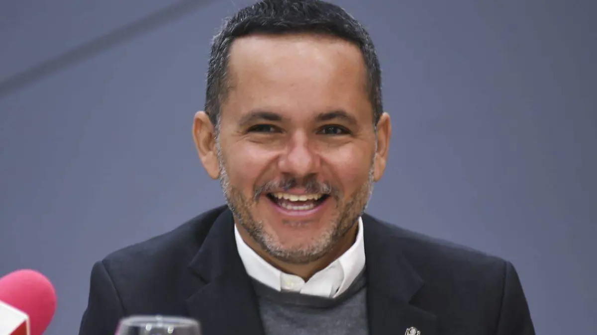diputadogerardoangeles
