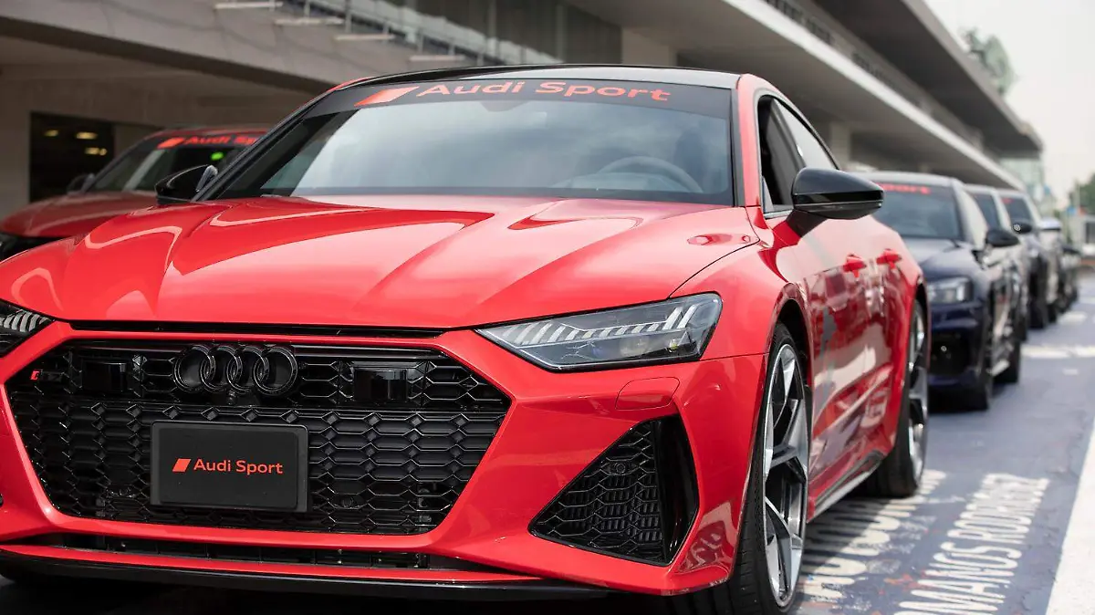 audisport_rs7performance