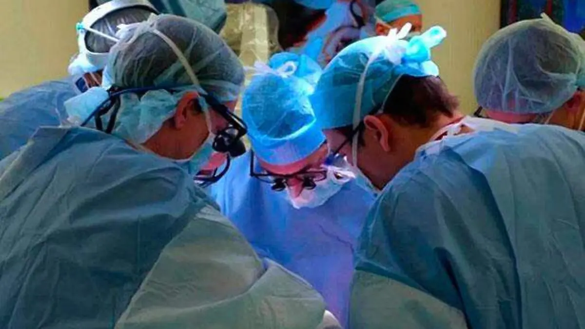 doctores-operando