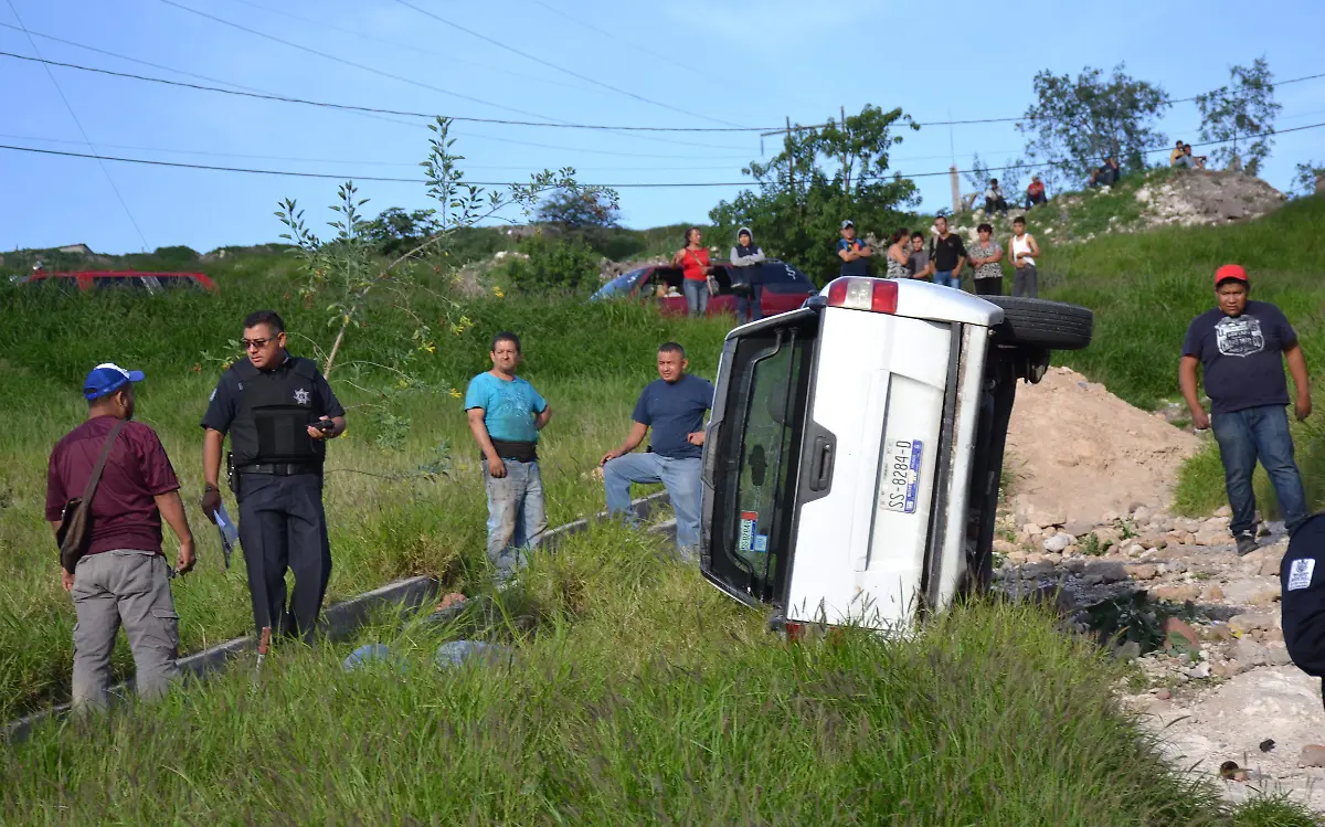 CAYÓ