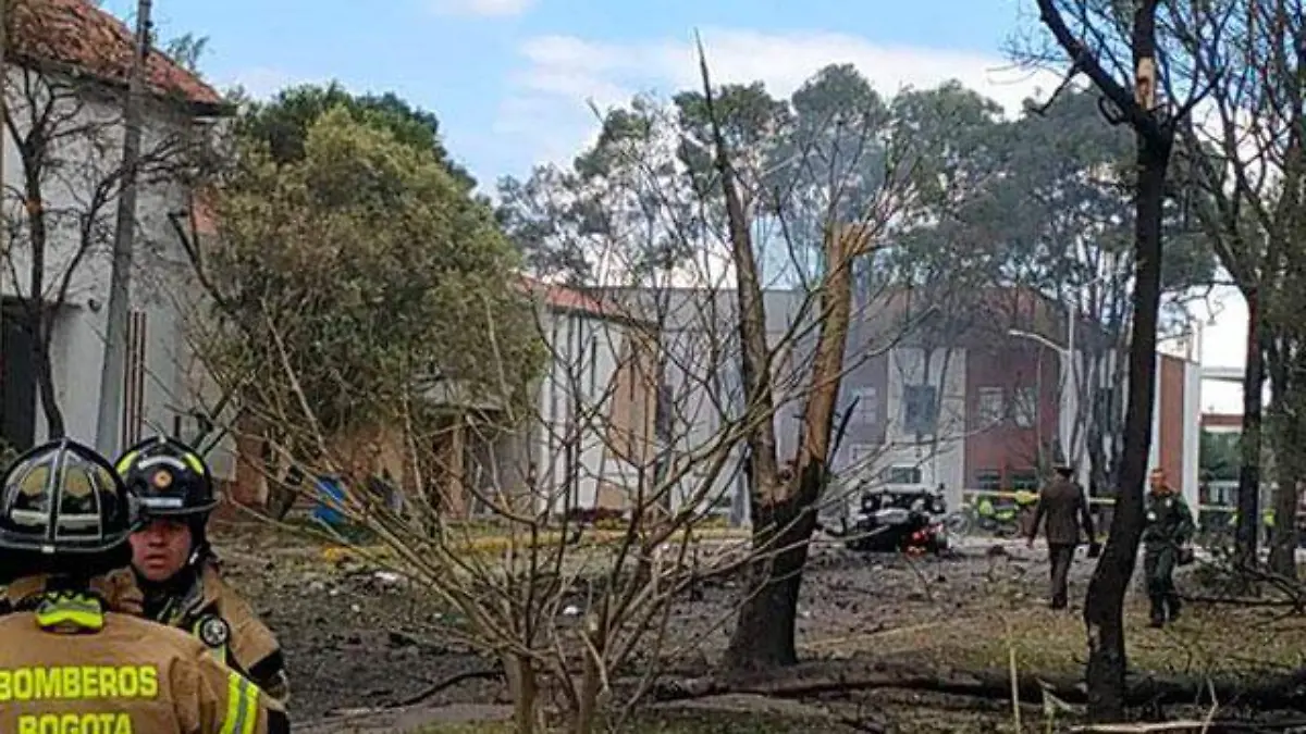 Bomba-escuela-policia-bogotá
