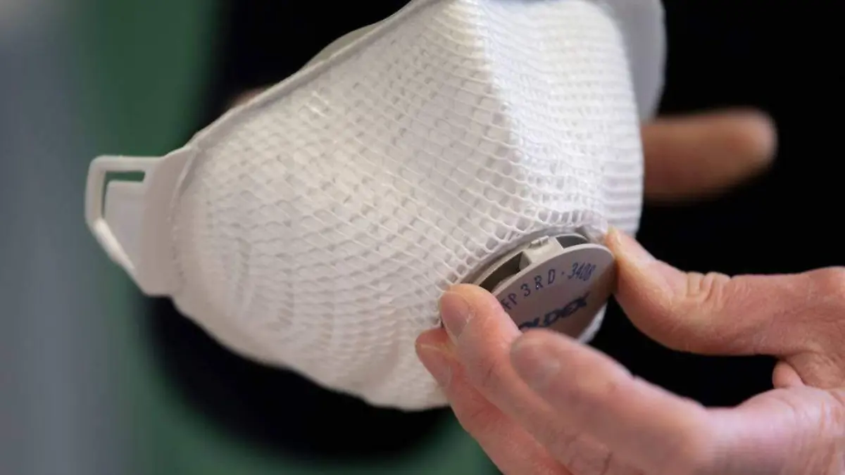 e0ce09f1-4023-422c-ba5b-836ab9114d56