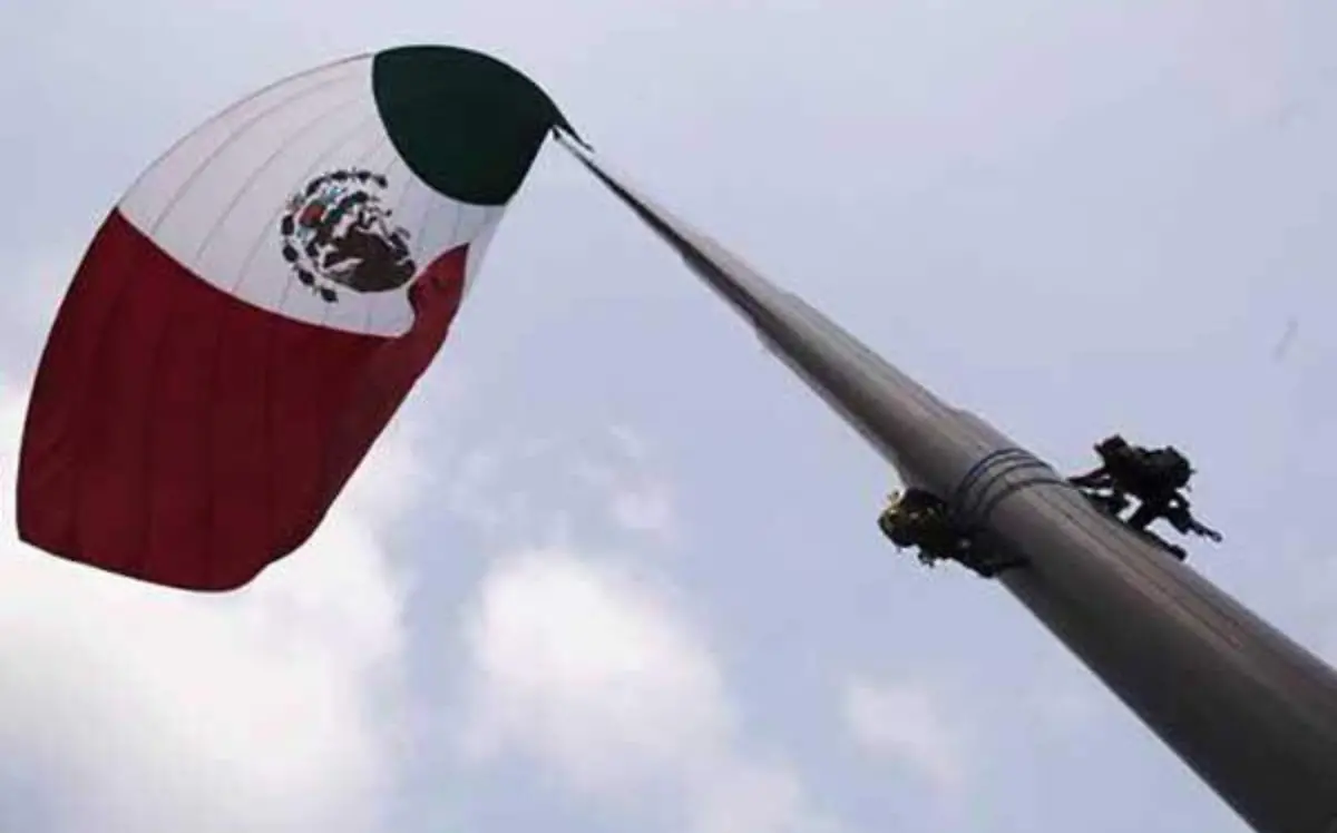 Bandera monumental de Durango, 