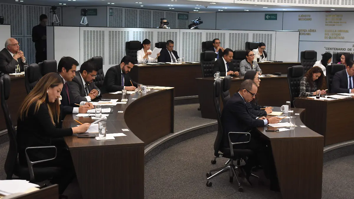 DIPUTADOS LOCALES