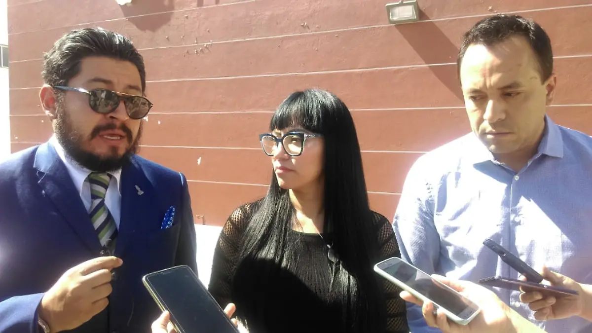 Integrantes de la defensa de Dafne, califican como violencia institucional el alargamiento del juicio. Foto Monsetrrat García