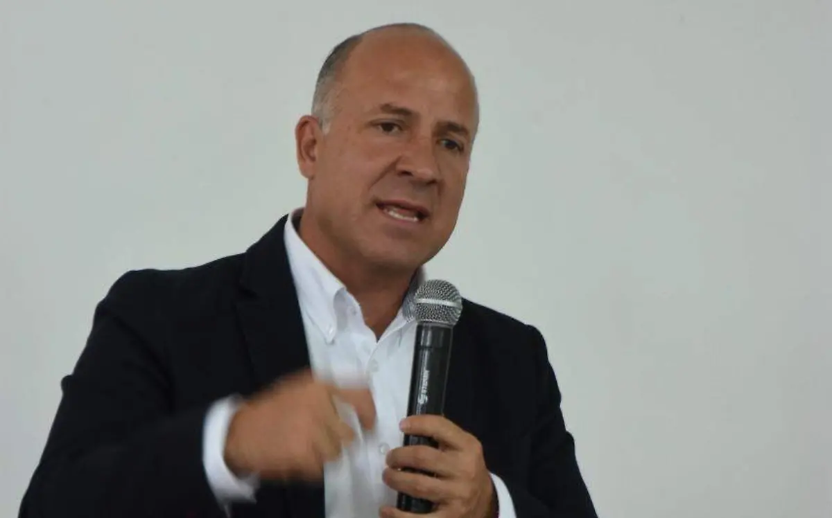 e5d9fd5a-d2fc-4ee9-a8b2-05a2b87e83bb