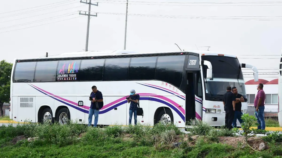 f642bcd6-5a09-40a1-8b80-a63dae2abe70