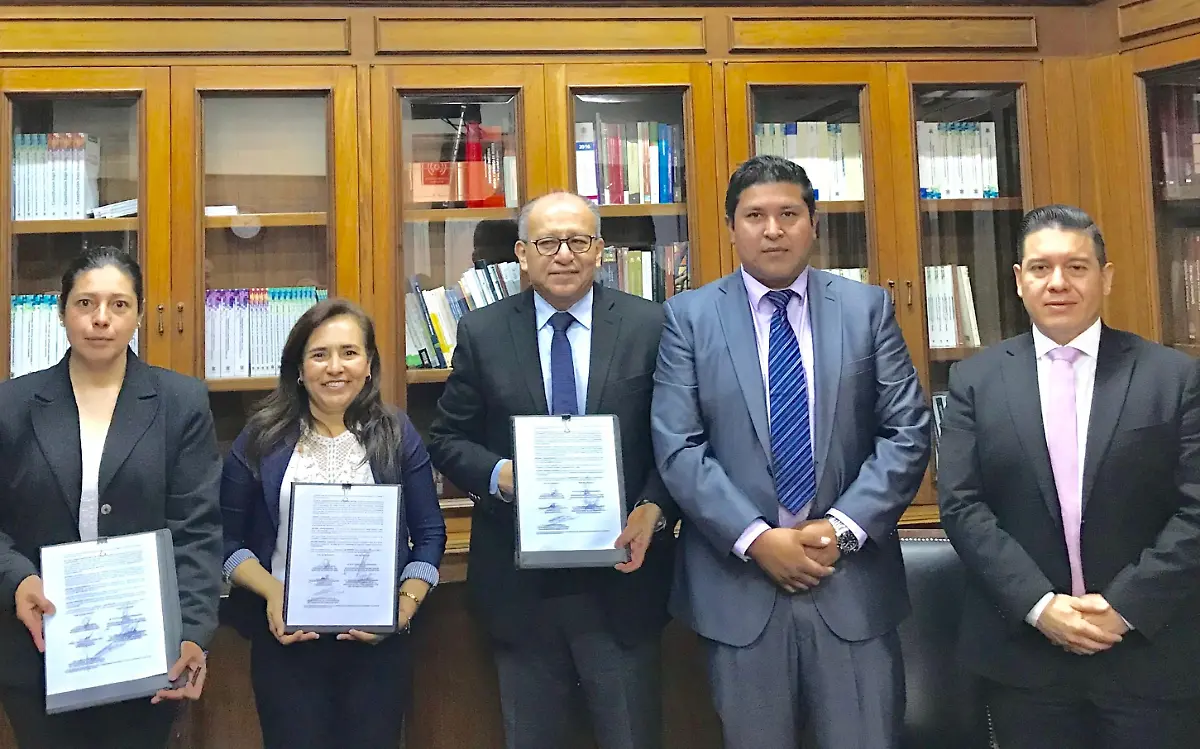 LA SECRETARÍA (2)