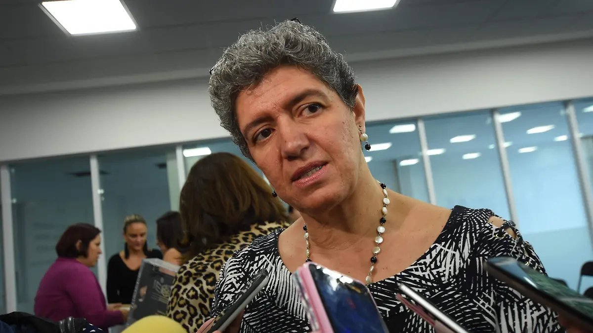 LA RECTORA