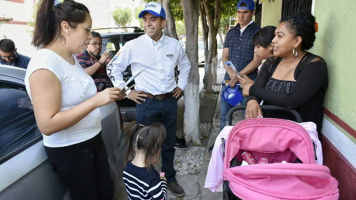 UN RECORRIDO