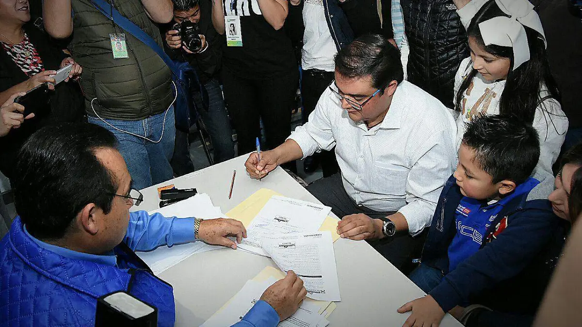 76eb6ea1-32b1-41c1-b959-d7b9159d7916